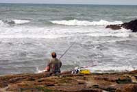 Fishing on Bude breakwater