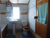 Crowsnest Bathroom